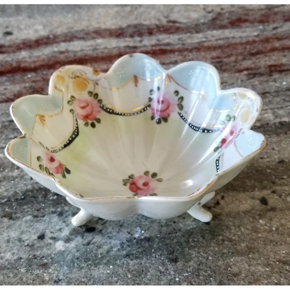 Vintage Hand Painted Nippon Moriage Footed Nut/Candy Bowl Floral Motif